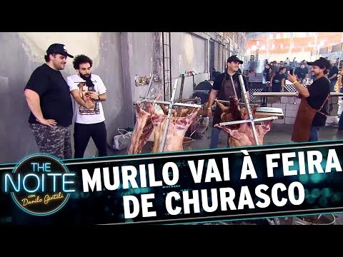 Murilo Couto goes to a barbecue fair | The Noite (10/24/17)