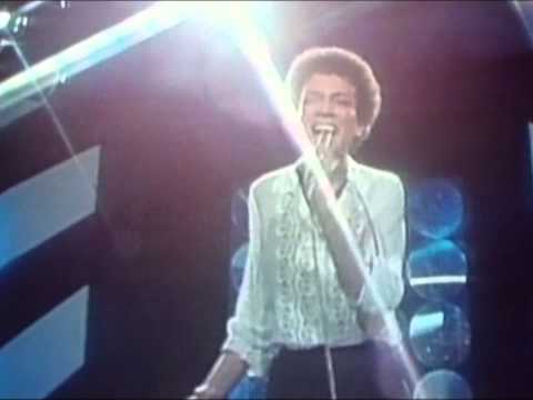 Maxine Nightingale - Right Back Where We Started From (1976) Clip