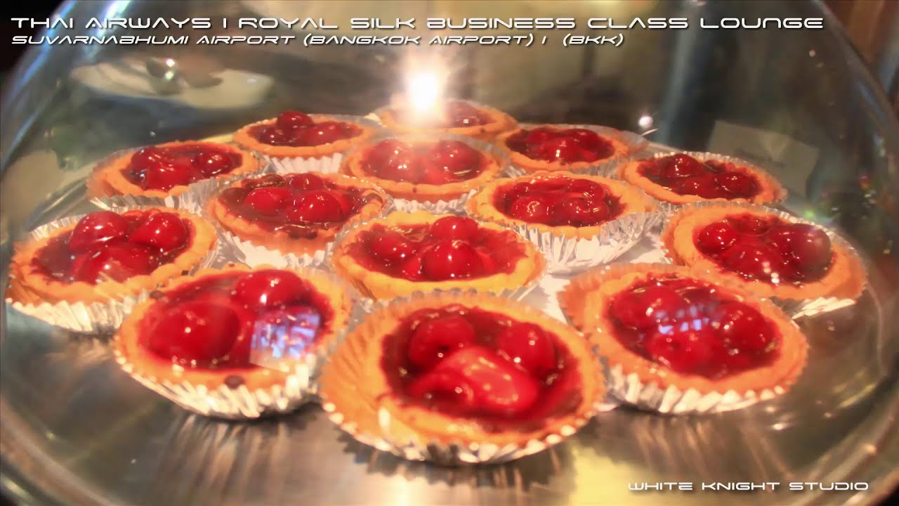 Thai Airways Royal Silk Lounge