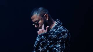 Bella Hadid / Bendova