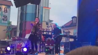 Miriam bryant - life is a flower. Live