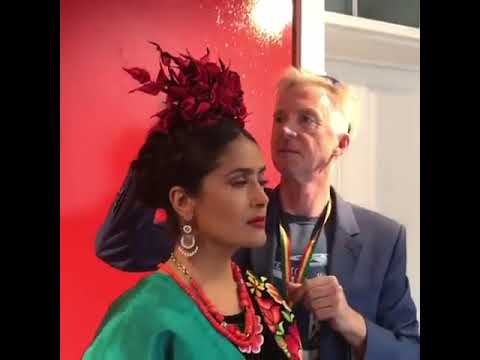 Salma Hayek volvió a robarnos el corazón con esto #festivaldecannes #salmahayek