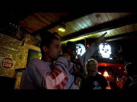 ATOMIC SPLIFF LIVE AU DARJEELING