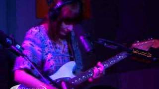 Best Coast performing &quot;Each And Everyday&quot; on KCRW