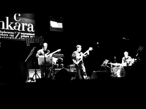 Şinasi Celayiroğlu Quartet @ODTU KKM 16. Ankara Caz Fest. (8 Şubat 2013)