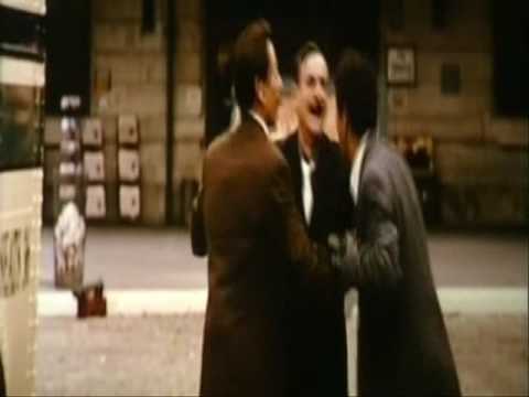 La Leggenda Di Al, John e Jack - La pistola maledetta