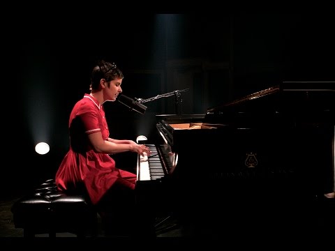 Klô Pelgag chante L'amitié de Françoise Hardy