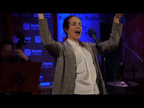 Pod śliwką - wyk. Katarzyna Osipuk sł. Anna Borowa muz. A. Zieliński