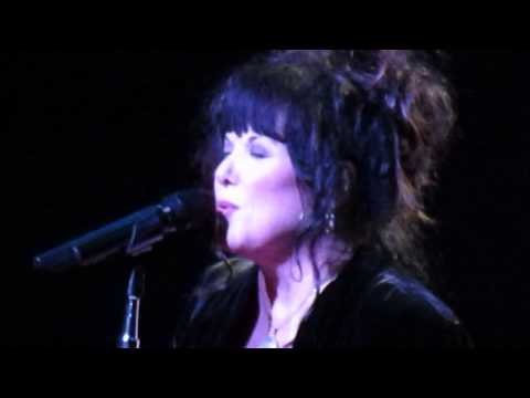 HEART - DREAMBOAT ANNIE (HD) - live from Montreal, 2013.