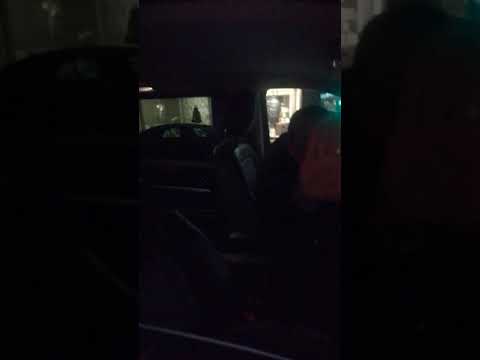 Milano Taxi Abusivo Cinese fugge e investe poliziotto