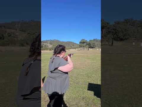 A girl and her Blunderbuss .!