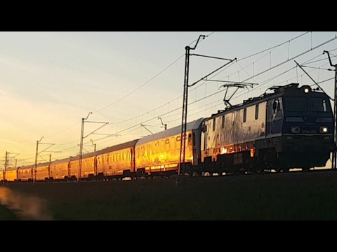 Przelot o zachodzie słońca EP09-008 z IC Matejko do Przemyśla