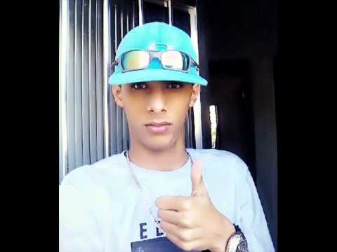 Mc Jr Bolado - Medley Pesadão 2011