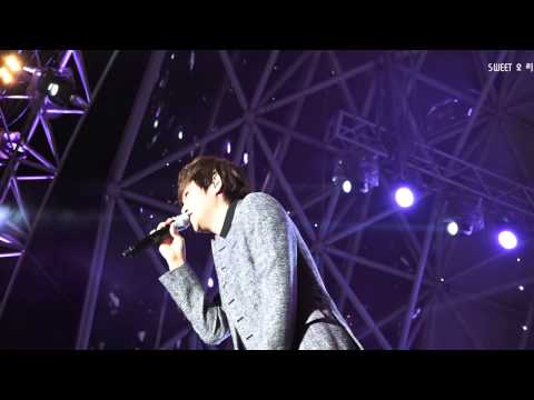 정동하 _ "생각이나" (춘천가족음악축제 & 올댓뮤직)