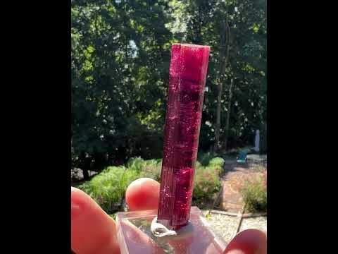 Rubellite gem Tourmaline. Cruzeiro mine, São José da Safira, Minas Gerais, Brazil