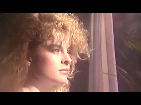 Iveta Bartošová | Útoč láskou | 1989 | VideoMix