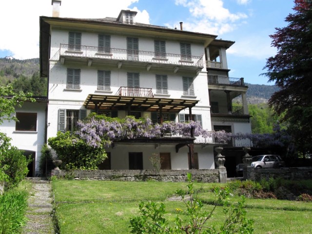 D054 Investimento immobiliare, bed and breakfast a Varzo lago Maggiore