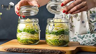 I store fresh cabbage in a jar for the winter! it does not spoil for years