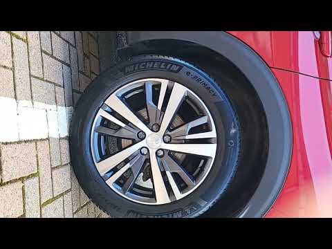 Peugeot 3008 1.5 HDi 130bhp AUTO Allure - Image 2