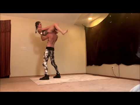 download lagu mp3 mp4 Strip, download lagu Strip gratis, unduh video klip Strip