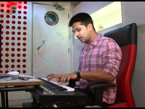 Amit Trivedi Sings Aazadiyan From Udaan