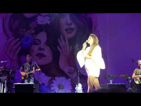 Linnea Henriksson - Andas och SMS @ Malmöfestivalen 190811