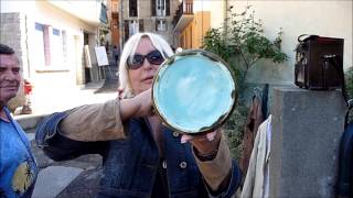 preview picture of video 'Vide grenier VERNET LES BAINS barbotine et théodolite'