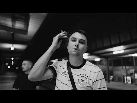 DaniFlakko ft Purini Madness - Puñales (Videoclip)