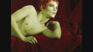 01 Hot One - Brian Slade / A Ballad of Maxwell Demon