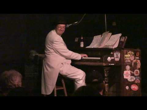 download lagu mp3 mp4 Dead Whore, download lagu Dead Whore gratis, unduh video klip Dead Whore