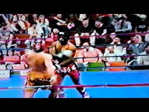 Smacky Perri Muay Thai