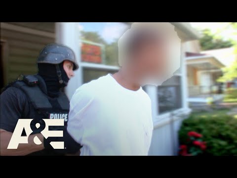 Kansas City SWAT: Teenage Drug Dealer Suspect Starts Crying After Arrest | A&E