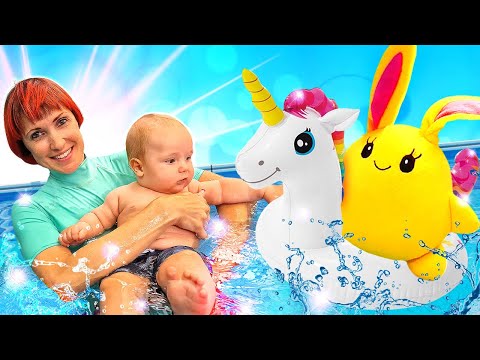 Baby Dorian & toy rabbit Lucky clean the pool & sorting garbage | Kids playing in the pool