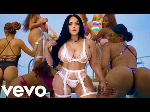 Tyga - Sexy ft. Nicki Minaj, Megan Thee Stallion, Offset & Saweetie (Official Video)