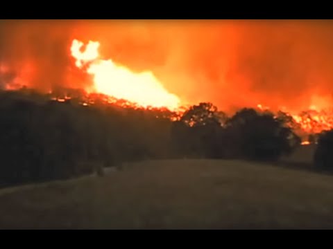 2009 Victorian Firestorm with Tornado - filmed by Jim Baruta
