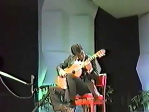 Marcelo Kayath plays Villa-Lobos Studies 3 and 10