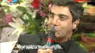 Download lagu Necati sasmaz - elif dedim be dedim ( canli ) mp3