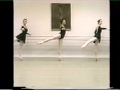 Ronds de jambe en l'air. Ballet Lessons. G ...