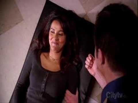 MIT - Sara/Eric - S01 E17 (1. Clip)