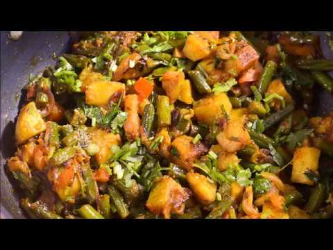 FRENCH BEANS AND POTATO RECIPE / ALOO BEANS KI SABZI / VEGAN RECIPE