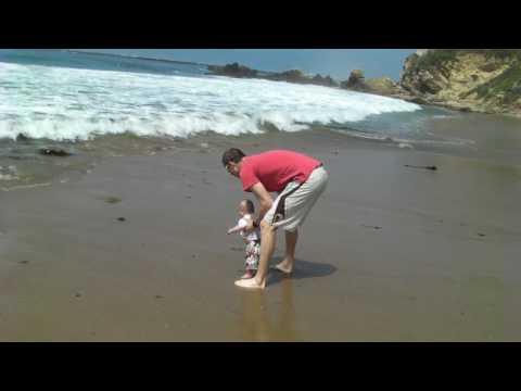 Daddy and Gunnar at beach.MP4