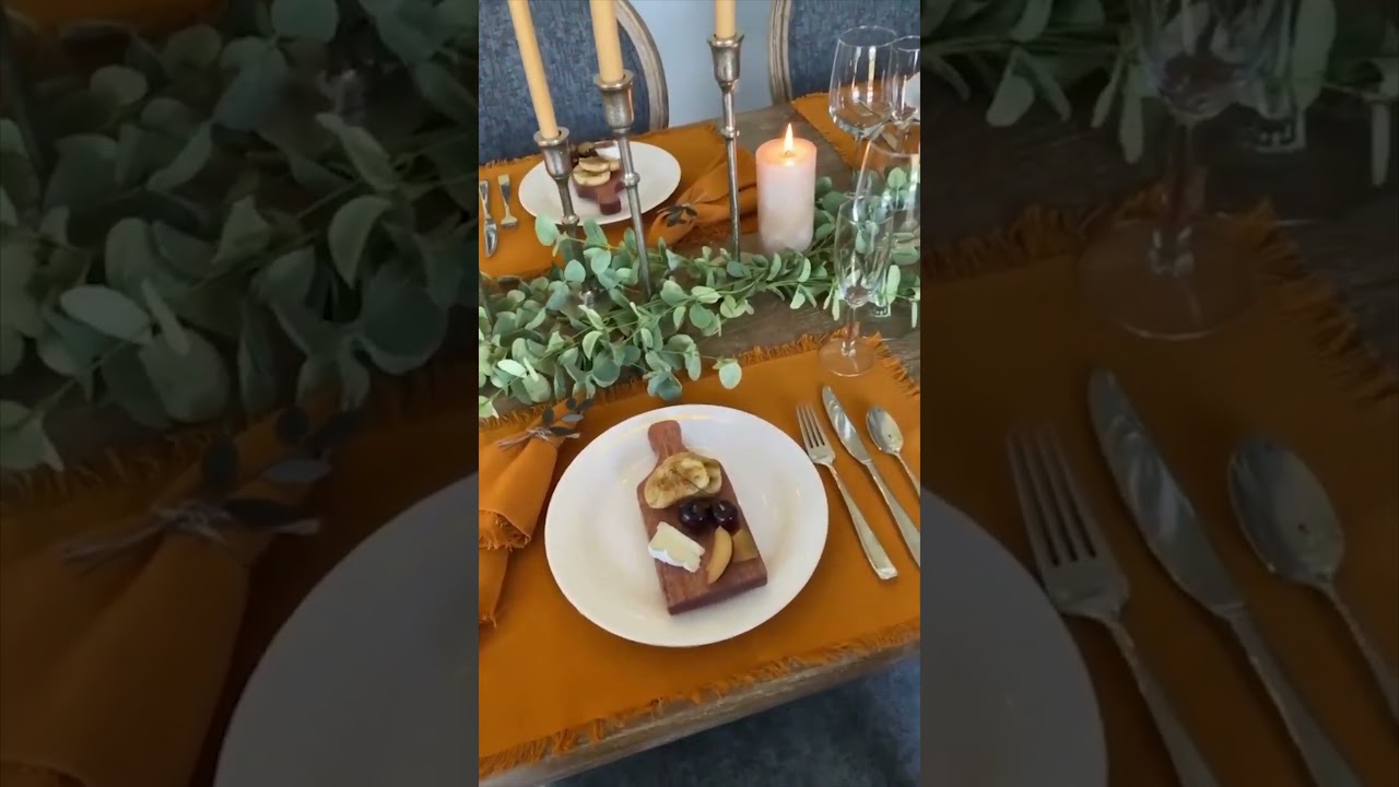 Who says #Thanksgiving must be rustic? These modern tables show how simple swaps transform the vibe.