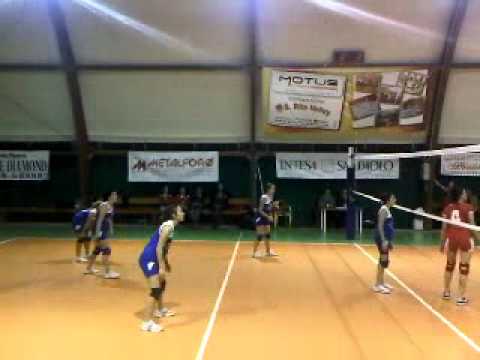 SAN MATRONIANO Volley in azione Campionato 2010-2011