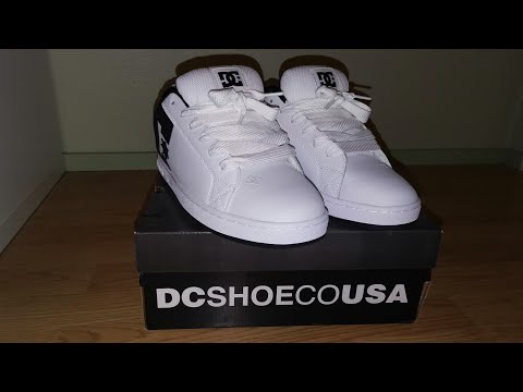 DC Court Graffik white on feet