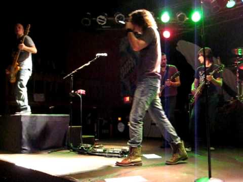 Chris Cornell - Gasoline (Live)