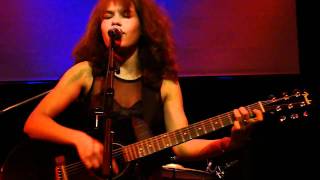 Sarah Lias - World Keeps Turning