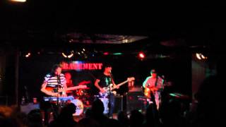 Bear Hands - The Bug (Live)