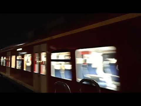 Einfahrt einer RegionalBahn in Nürnberg Hbf