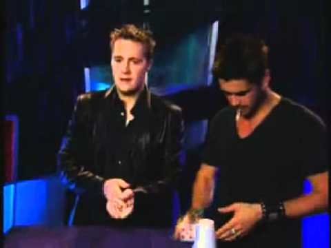 COLIN FARRELL FINDS SOMETHING IN HIS PANTS!!!!!!!!