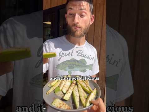 Green mangoes with Tajín and salt #fruit